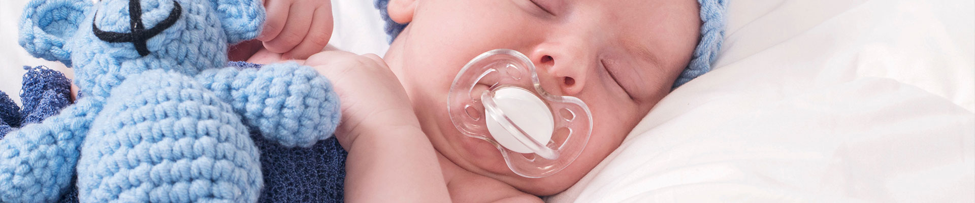 Should I Remove The Pacifier When The Baby Is Sleeping?